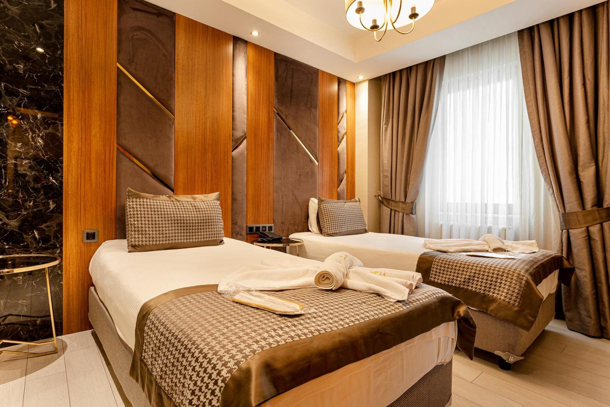 Santra Hotel 3*